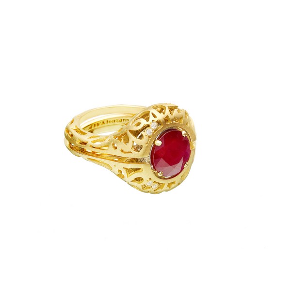Hayat Albi Ring by Alia Mouzannar from AWM  for the Brave Heart Fund